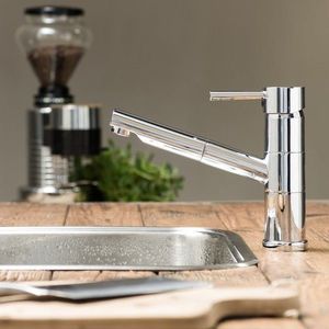 Eisl Dřezová stojánková baterie s výsuvnou sprškou UNICORN, chrom 33770UNICORN obraz
