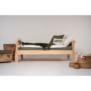 Dětská postel z borovicového dřeva s roštem 90x200 cm v přírodní barvě Roma – Adeko obraz