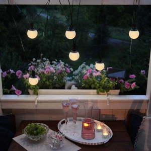 Venkovní solární světelný LED řetěz Star Trading Globus délka 5 m obraz