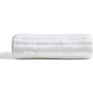 Bílá froté bavlněná osuška 70x140 cm Navira – Kave Home obraz