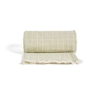 Světle zelená dětská deka z žakáru 130x170 cm Tivaro – Kave Home obraz