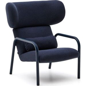 Tmavě modré křeslo Inari – Kave Home obraz