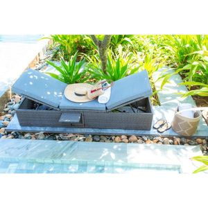 OPALOVACÍ LEHÁTKO kov, plast, textil obraz