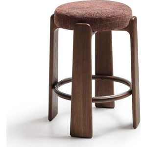 Hnědá/v tmavě přírodní barvě barová stolička z jasanového dřeva (výška sedáku 65 cm) Granite – Kave Home obraz