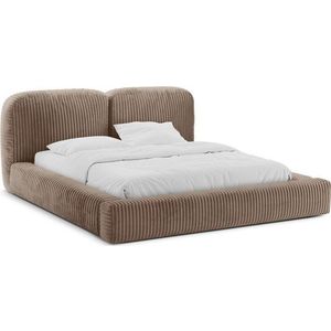 Hnědá čalouněná dvoulůžková postel s úložným prostorem s roštem 180x200 cm Martina – Micadoni obraz