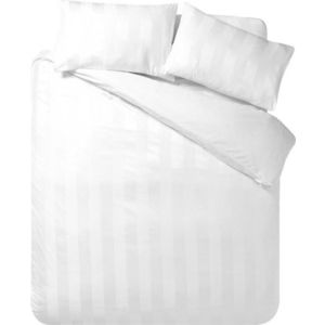 Bílé saténové povlečení na jednolůžko 135x200 cm So Soft Satin Stripe – Catherine Lansfield obraz