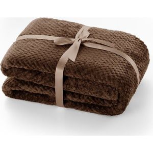 Hnědá deka z mikrovlákna DecoKing Henry, 220 x 240 cm obraz