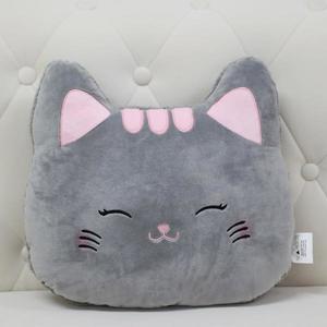 Polštář Koťátko 38x33 cm šedý obraz