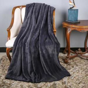 Deka Claudi 70x140 cm Černá obraz