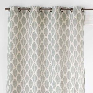 Závěs s očky a potiskem listů, metalické detaily obraz