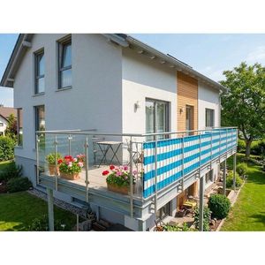 Bílo-modrá plastová balkonová zástěna 500x90 cm – Garden Pleasure obraz