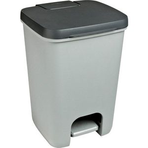 Šedý nášlapný plastový odpadkový koš 20 l Essentials – Curver obraz