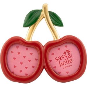 Červený polyresinový stojací rámeček 17, 5x15, 5 cm Cherry – Sass & Belle obraz