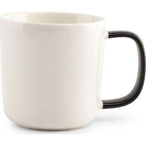 Bílý hrnek z kostního porcelánu 370 ml Mae – ONA obraz