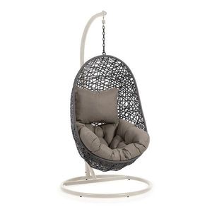Světle šedé/tmavě šedé ratanové závěsné zahradní křeslo Florina – Kave Home obraz