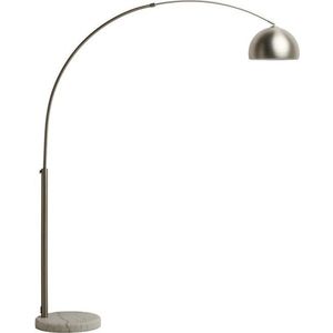 Stojací lampa ve stříbrné barvě s kovovým stínidlem (výška 160 cm) Madali – Kave Home obraz