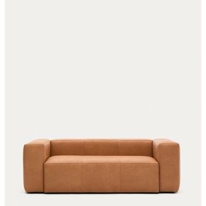 Hnědá kožená pohovka 210 cm Blok – Kave Home obraz