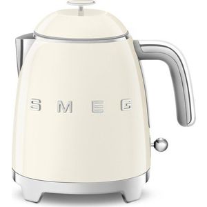 Krémová rychlovarná konvice z nerezové oceli 800 ml Retro Style – SMEG obraz