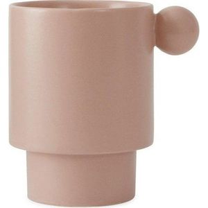 Světle růžový porcelánový hrnek Inka – OYOY Living Design obraz