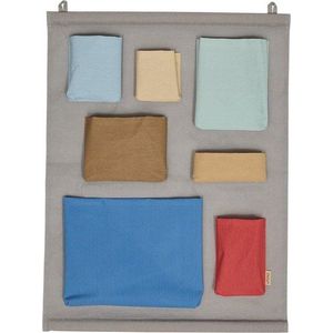 Šedý látkový závěsný organizér 60x2x80 cm Saga – OYOY Mini obraz