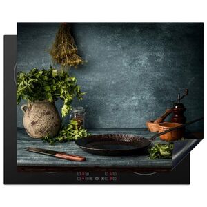 MuchoWow KRYT NA INDUKČNÍ DESKU Bylinky - Koření - Pánev - Nůž - Šedý - Rustikální 65x52 cm obraz