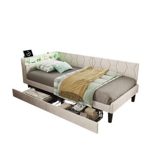 SHOPENTRA ČALOUNĚNÁ postel 90x200cm béžový samet, zásuvky, bed box, LED, USB-C obraz