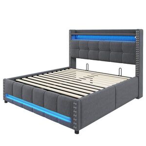 WISHDOR ČALOUNĚNÁ POSTEL 140 × 200 cm v šedém lnu s úložným prostorem, LED osvětlením, USB a policí obraz