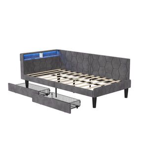 EuroLiving ČALOUNĚNÁ postel 90x200 cm, denní lůžko se 2 zásuvkami, LED a USB, jednolůžko s úložným prostorem v čele, šedá obraz