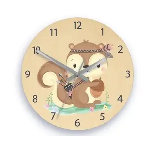 ModernClock Dětské nástěnné hodiny Ami Veverka indián 30 cm vícebarevné obraz