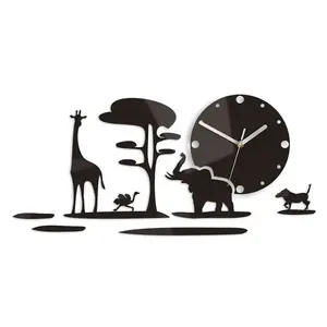 ModernClock Nástěnné hodiny Safari 60 cm černé obraz