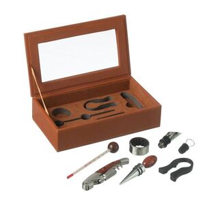 Hnědý box z umělé kůže s doplňky na víno Cognacco - 23*13*6 cm 37091 obraz