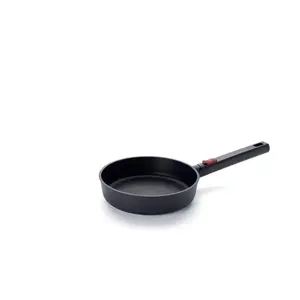 Woll Nepřilnavá pánev Eco Logic QXR s odnímatelnou rukojetí, 20 cm 1520LCI-Q obraz