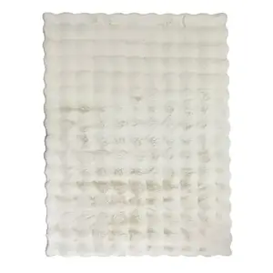 Koberec Rabbit Fur Big Bubble 1, 6/2, 3 Sm215 krémový obraz