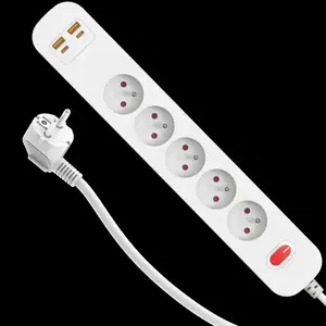 PRODLUŽOVACÍ KABEL 5X ZÁS.+ 2 USB S UZ16A obraz