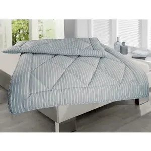 Přikrývka Comfy Sleep 140x200 cm, pruhovaná obraz