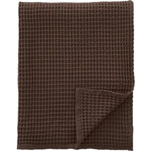 Tmavě hnědá bavlněná deka 150x200 cm Jaipur Chunky Waffle – Pineapple Elephant obraz