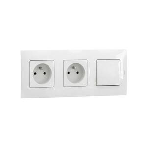Legrand-Dvojitá zásuvka domovní a jednopólový vypínač č. 1 s rám NILOE 250V bílá LR0030+LR0017+LR0017+LR0022 obraz