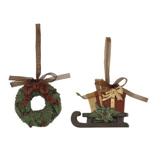 Sada 2ks závěsných dekorací Noël věneček a sáňky třešňové barvy – 9*2*8, 5 cm 52096233 obraz